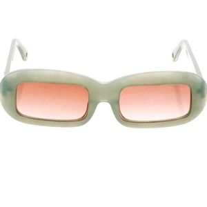 Cult Gaia Terra sunglasses.